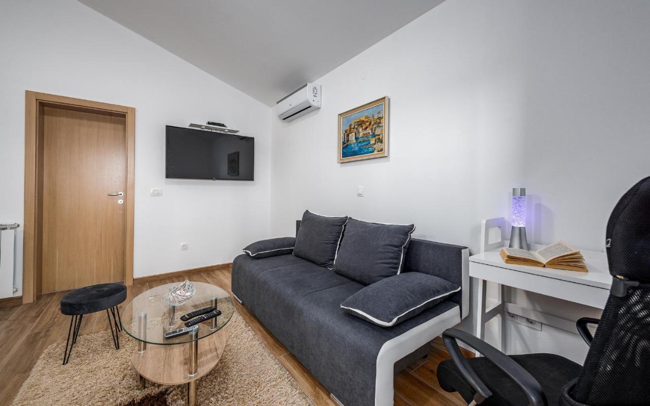 Apartments Nelle PUY Exterior foto